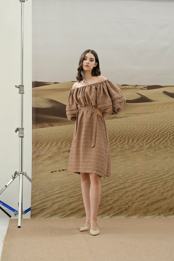 Loui Dress in Milo